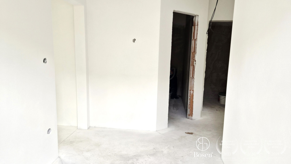 BOSEN |  3 izb.byty s vlastným parkovaním,veľká záhrada alebo balkón