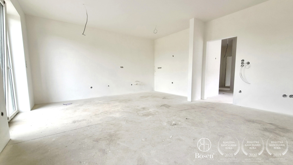 BOSEN |  3 izb.byty s vlastným parkovaním,veľká záhrada alebo balkón