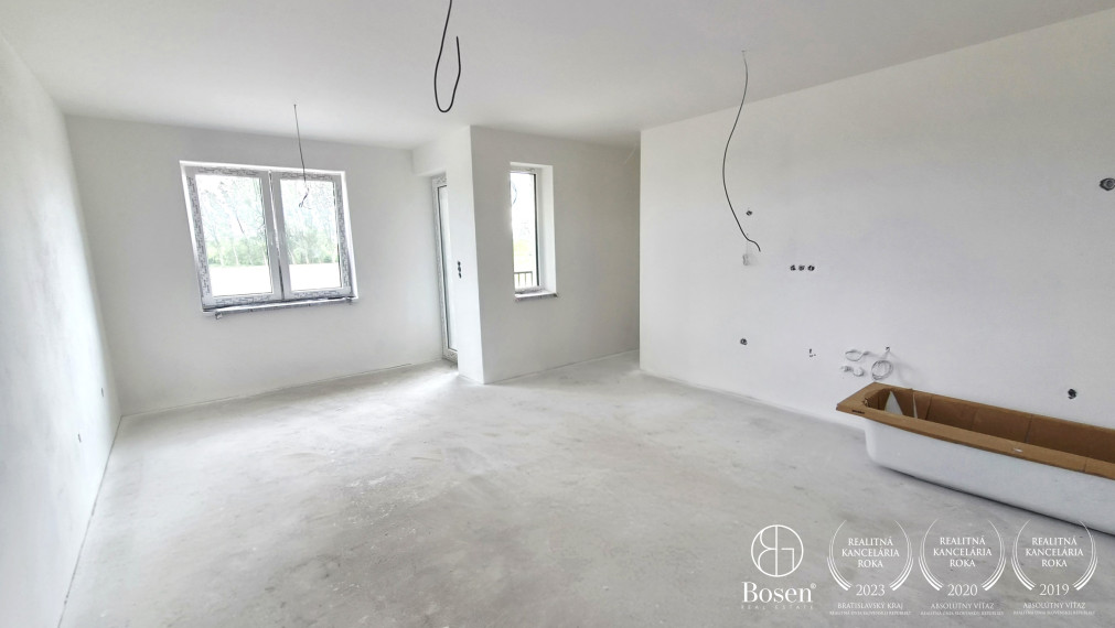 BOSEN |  3 izb.byty s vlastným parkovaním,veľká záhrada alebo balkón