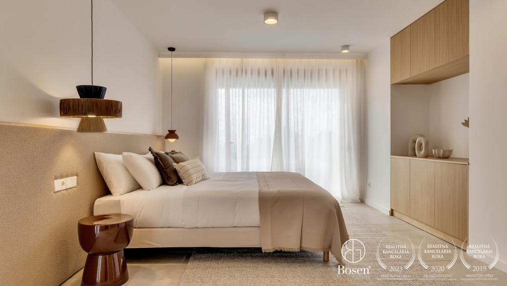 LOYALTERS | Luxusná VILLA AMANECER pri mori - Španielsko