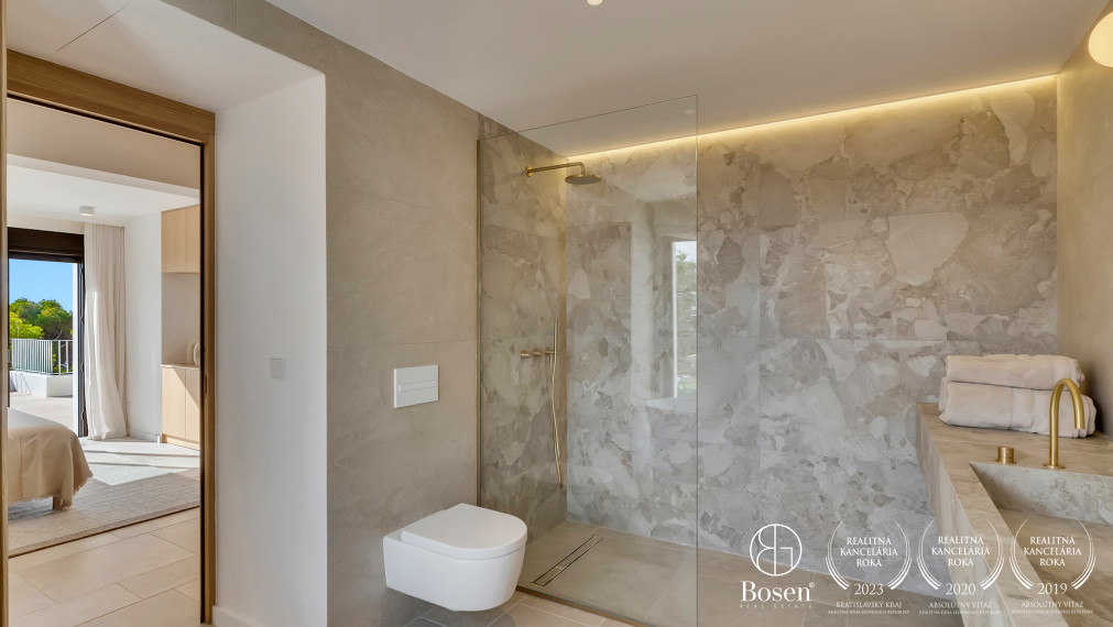 LOYALTERS | Luxusná VILLA AMANECER pri mori - Španielsko