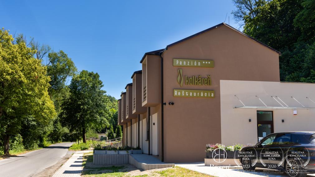 BOSEN | Penzión s reštauráciou pri Vodnom raji Vyhne