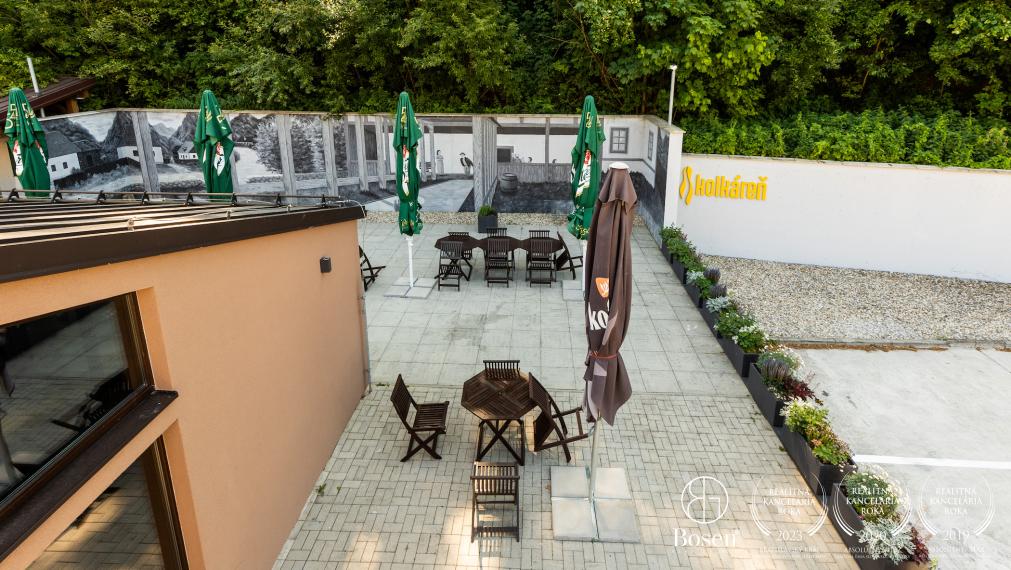 BOSEN | Penzión s reštauráciou pri Vodnom raji Vyhne