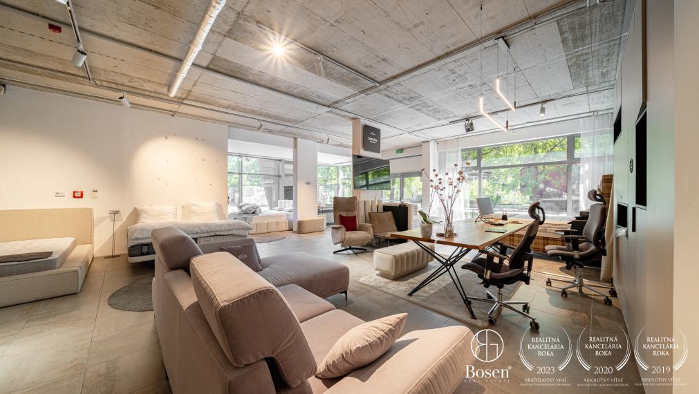 BOSEN | Obchodný priestor s výkladom na Tomášikovej ulici v Ružinove, 175 m²