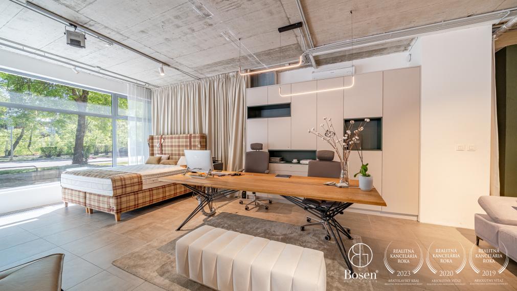 BOSEN | Obchodný priestor s výkladom na Tomášikovej ulici v Ružinove, 175 m²