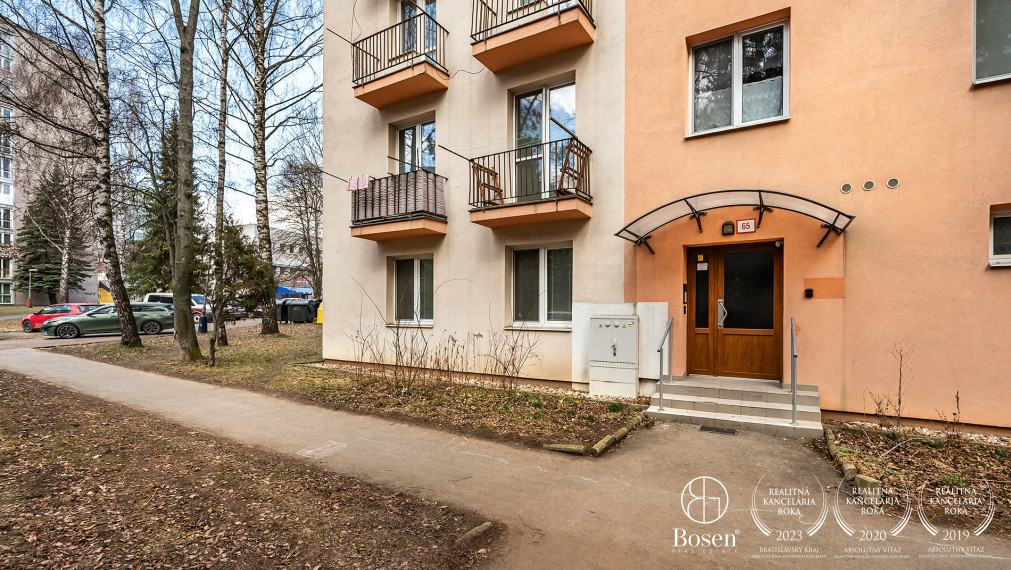 BOSEN | Trojizbový bezbariérový byt v širšom centre Popradu