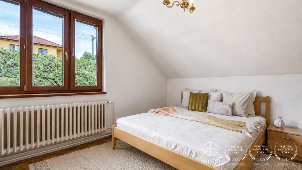 BOSEN | 5-room family house with a private garden and peaceful atmosphere near the forest, Kudlovská str., Humenné, 186 m2