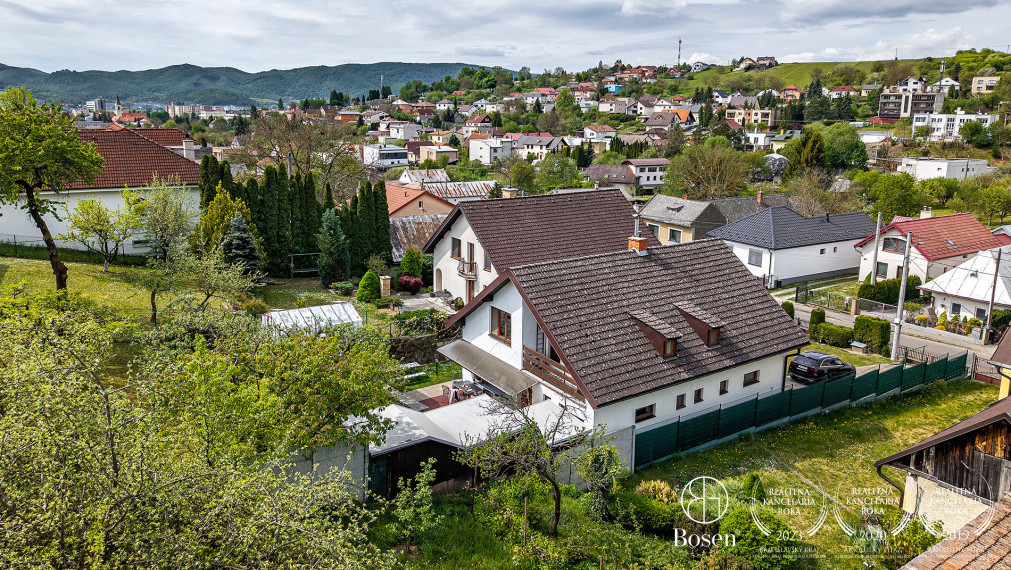 BOSEN | 5-room family house with a private garden and peaceful atmosphere near the forest, Kudlovská str., Humenné, 186 m2