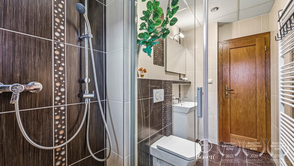 BOSEN | 5-room family house with a private garden and peaceful atmosphere near the forest, Kudlovská str., Humenné, 186 m2