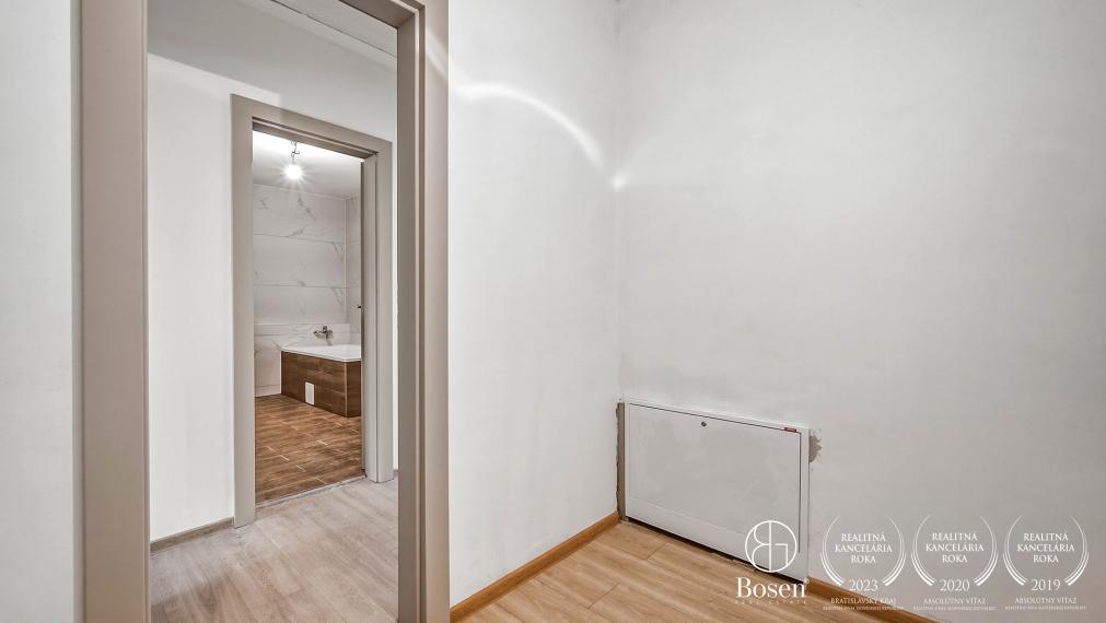 BOSEN |4 izbový byt so záhradou o rozlohe 143m2 a parkovaním