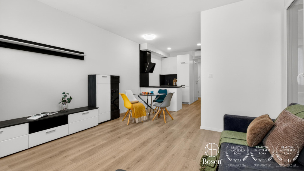 BOSEN | Priestranný 2i byt s lodžiou, kobkou a parkovaním, Uhrova ulica, BA – Kramáre