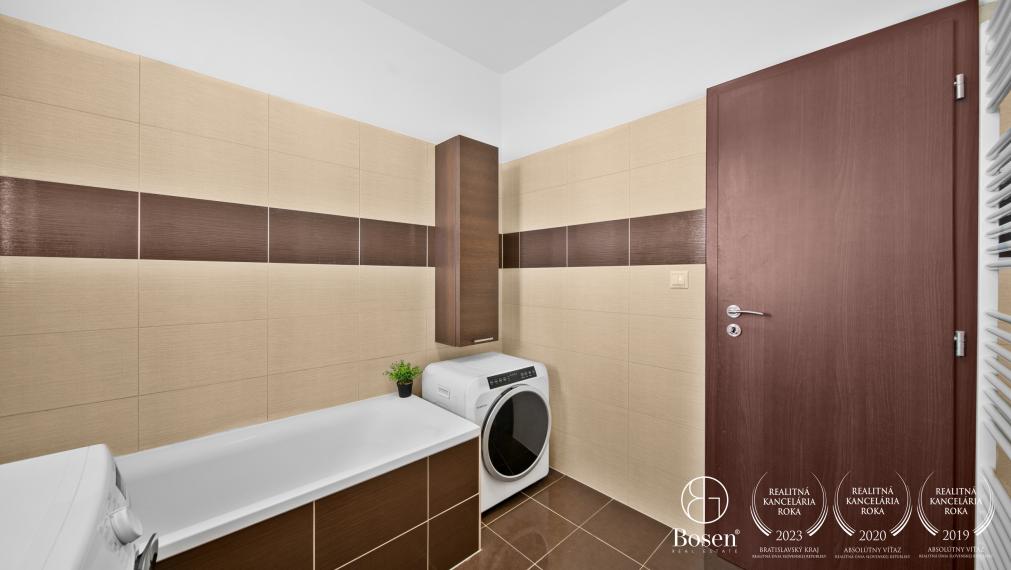 BOSEN | Svetlý 3 izb. byt s loggiou, parkovaním a výhľadom na Karpaty, Mojmírova, Slovenský Grob, 87 m2