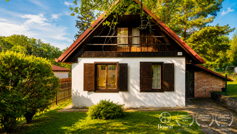BOSEN | Chata na pozemku 1629 m² v srdci prírody, Studienka