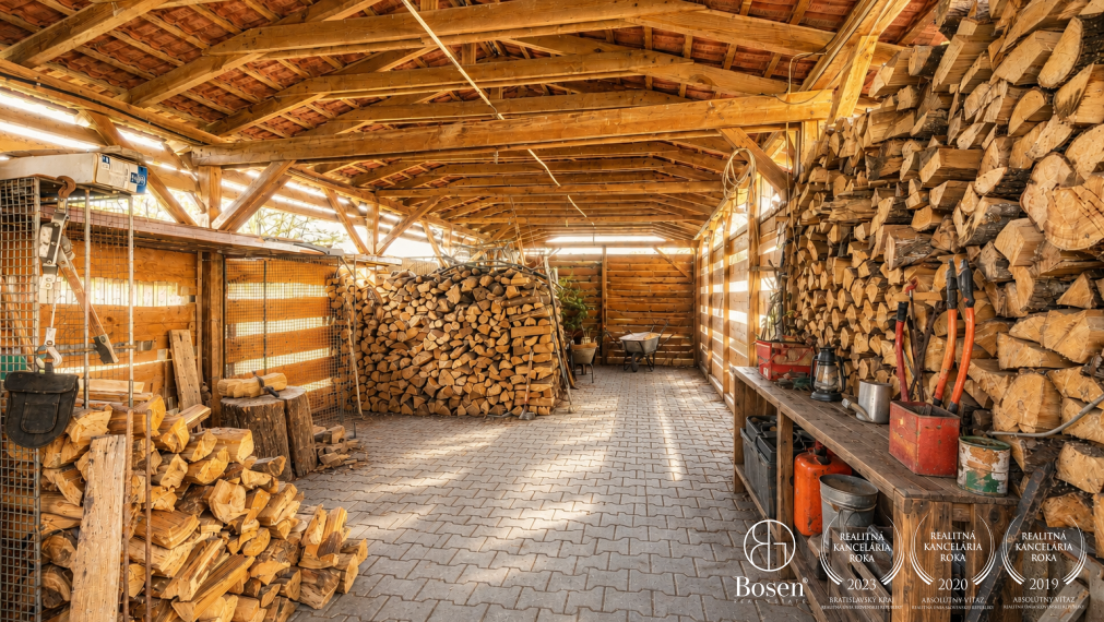 BOSEN | Súkromné rodinné sídlo v Stupave, 7500 m2