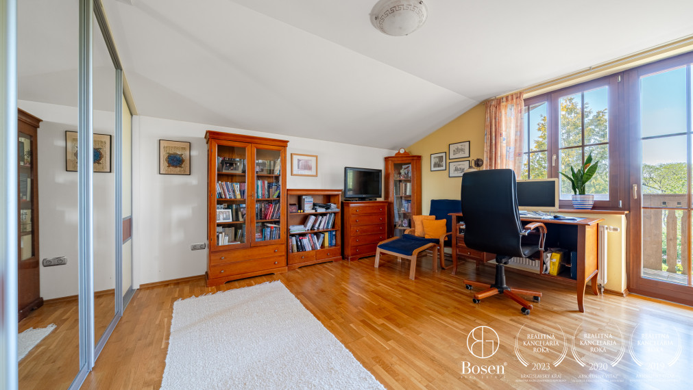 BOSEN | Súkromné rodinné sídlo v Stupave, 7500 m2