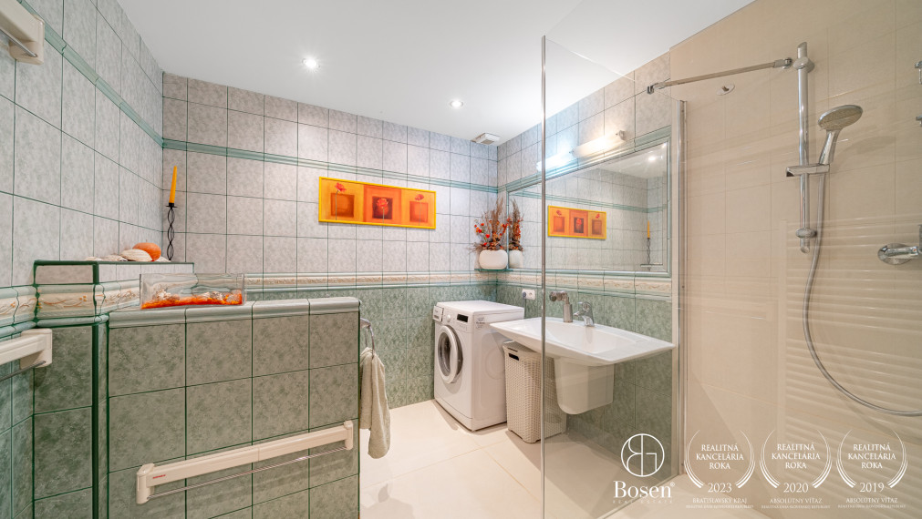 BOSEN | Súkromné rodinné sídlo v Stupave, 7500 m2