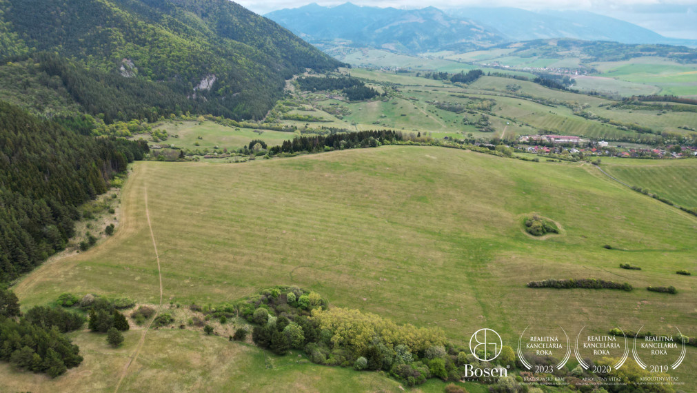 BOSEN | Investičné pozemky pri Liptovskej Mare, 9883 m², Ižipovce