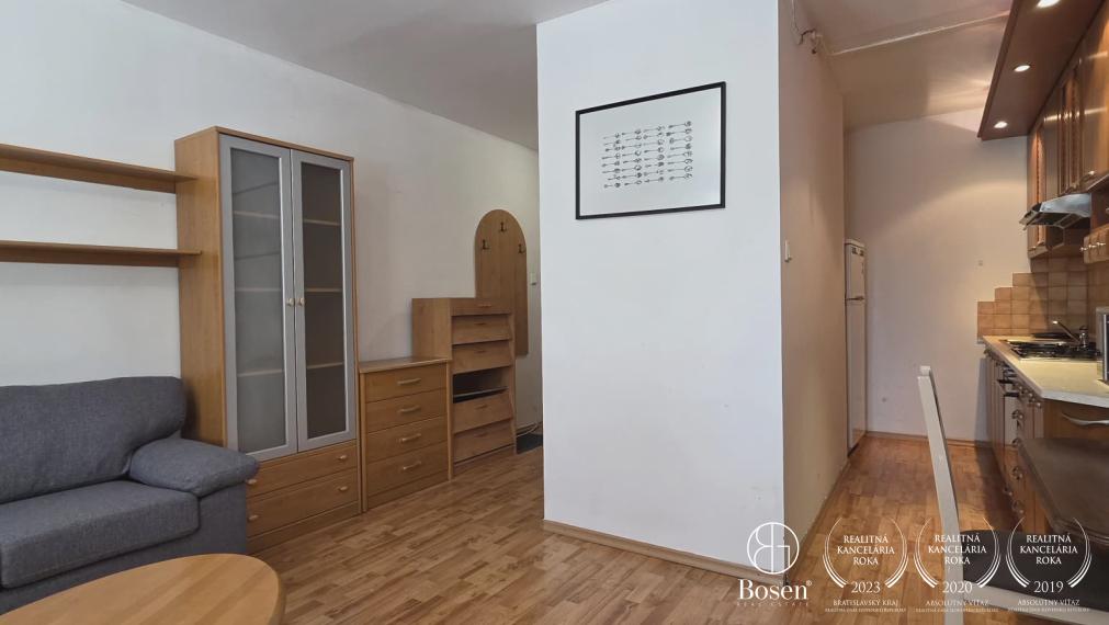 BOSEN | 2-izbový byt na prenájom Na hlinách, Trnava, 49 m2