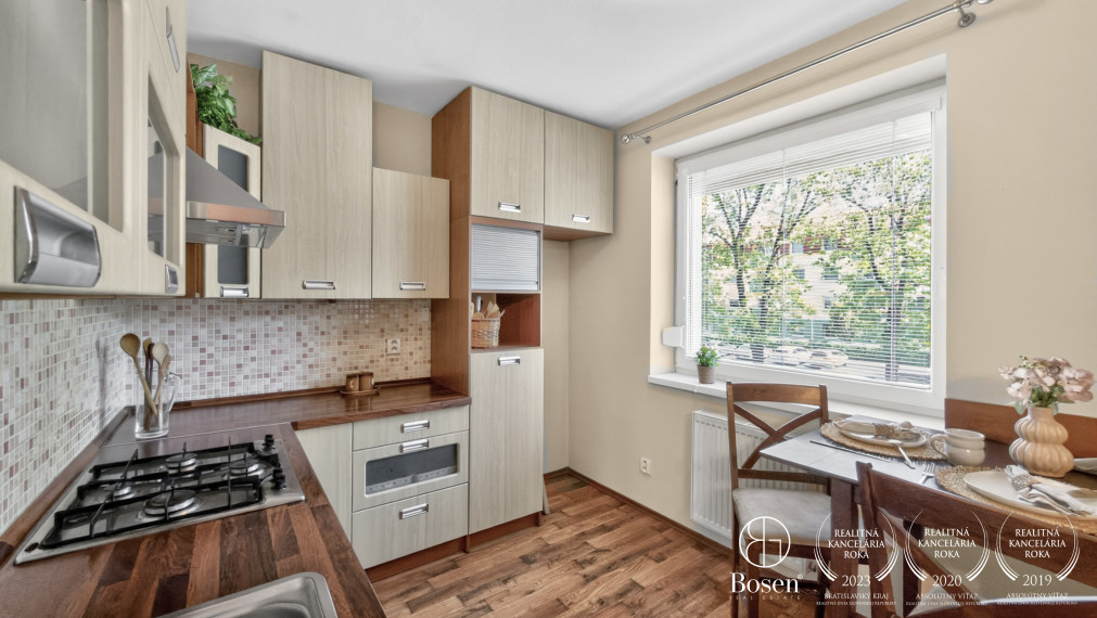 BOSEN | 2,5 izbový byt s balkónom a vlastným vykurovaním,56m2
