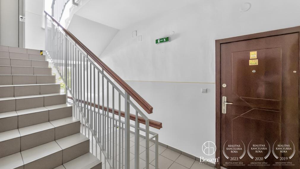 BOSEN | 2,5 izbový byt s balkónom a vlastným vykurovaním,56m2