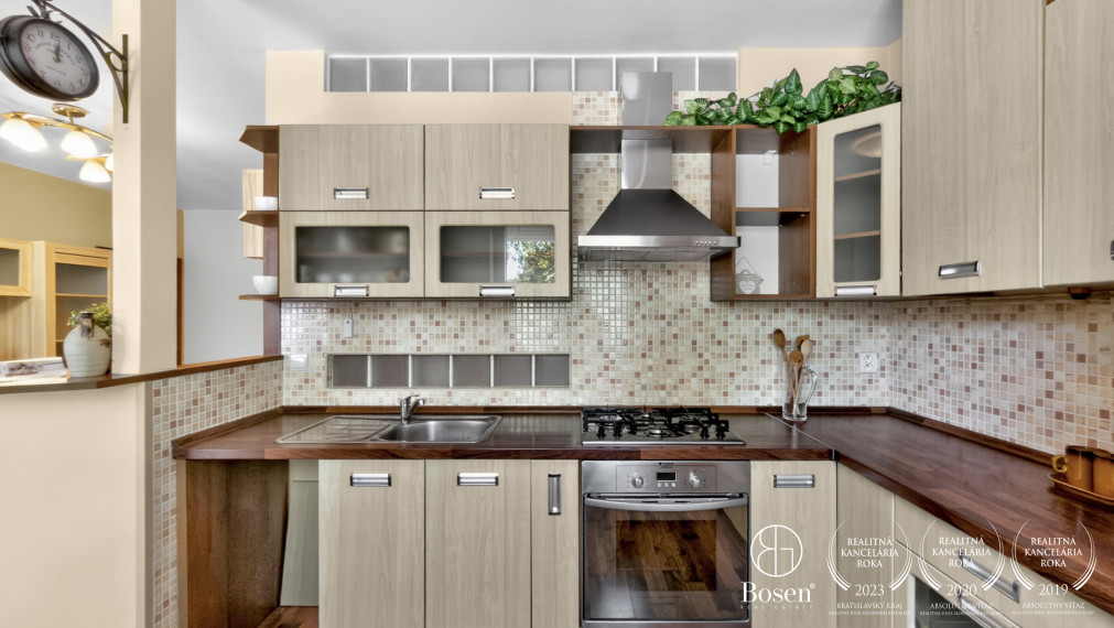 BOSEN | 2,5 izbový byt s balkónom a vlastným vykurovaním,56m2