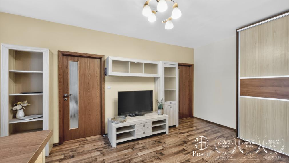 BOSEN | 2,5 izbový byt s balkónom a vlastným vykurovaním,56m2