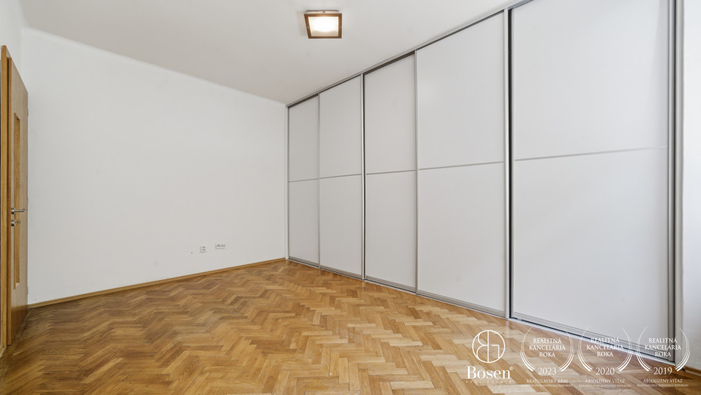BOSEN | 3-izbový byt Staré Mesto v pokojnej  lokalite 108 m²