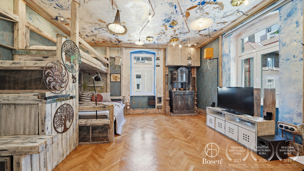 BOSEN | Jednoizbový byt v obľúbenom Zehnhause, Staré mesto, Palárikova, 47.72 m2
