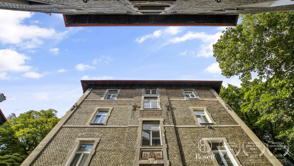 BOSEN | Jednoizbový byt v obľúbenom Zehnhause, Staré mesto, Palárikova, 47.72 m2