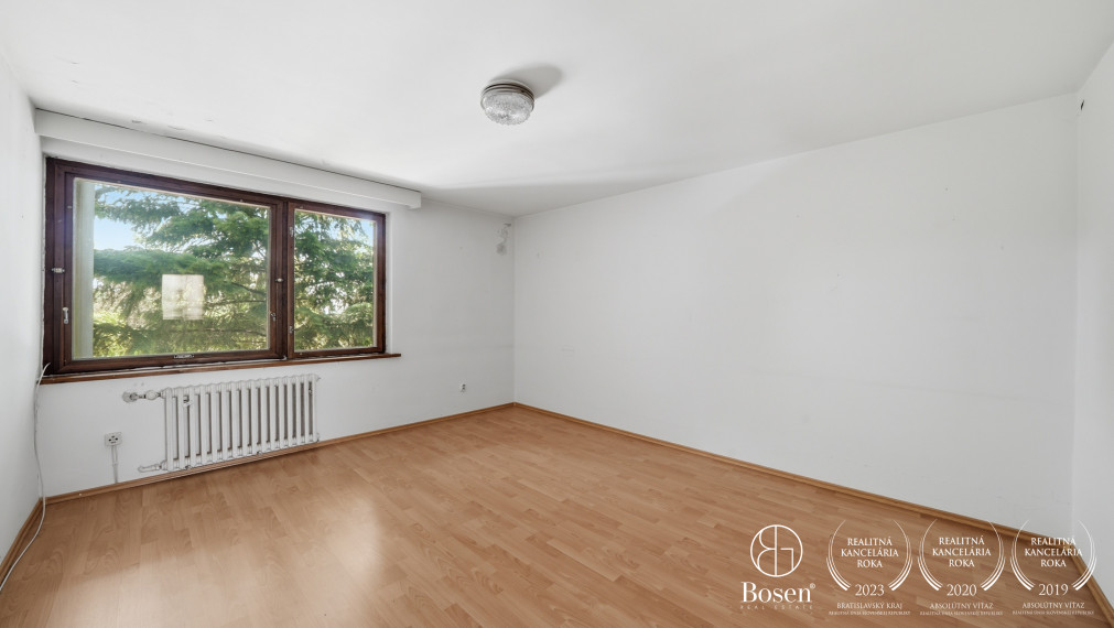 BOSEN | 8 izbový rodinný dom s dvoma bytovými jednotkami, Bratislava - Karlova Ves