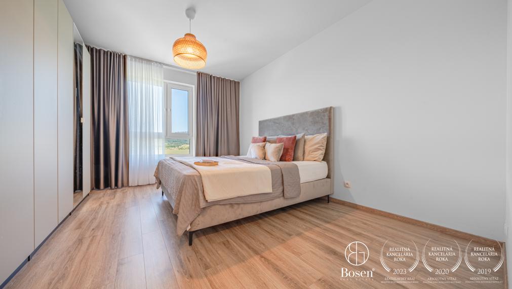 Bosen | 4-izbový byt s loggiou a 2 garážovými státiami, 106 m² – Lamač