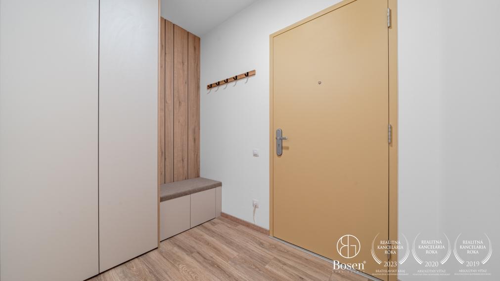 Bosen | 4-izbový byt s loggiou a 2 garážovými státiami, 106 m² – Lamač
