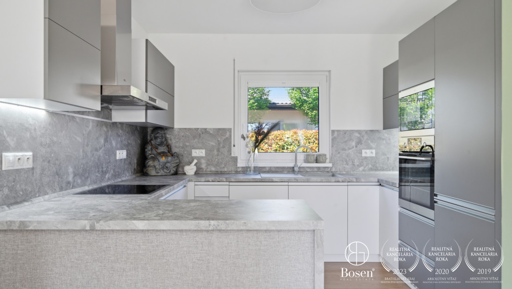 BOSEN | Prémiový 4izb dom, vírivka, pozemok 750m2, Penati Golf Resort