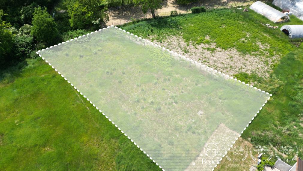 BOSEN| stavebný pozemok v obci Ňárad neďaleko Gabčíkova,  1173 m2