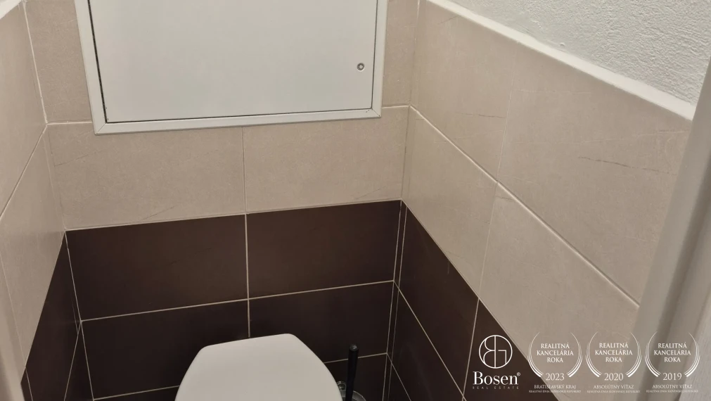 Prenájom 2,5-izbového bytu, Narcisová ulica