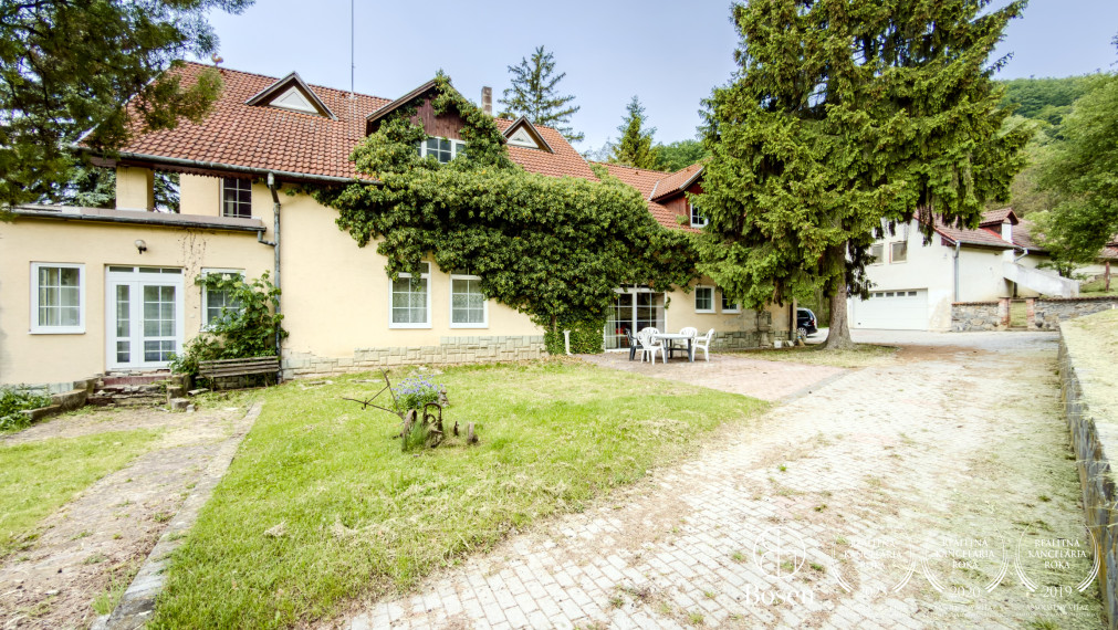 BOSEN | Rodinný dom, Ranč s pozemkom až 129 000m2, Fiľakovo.