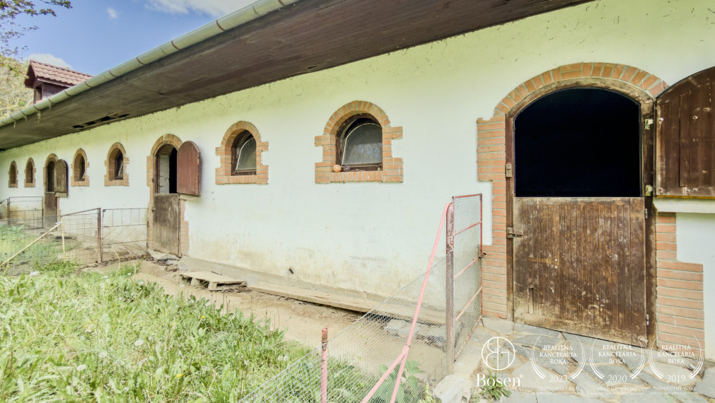 BOSEN | Rodinný dom, Ranč s pozemkom až 129 000m2, Fiľakovo.