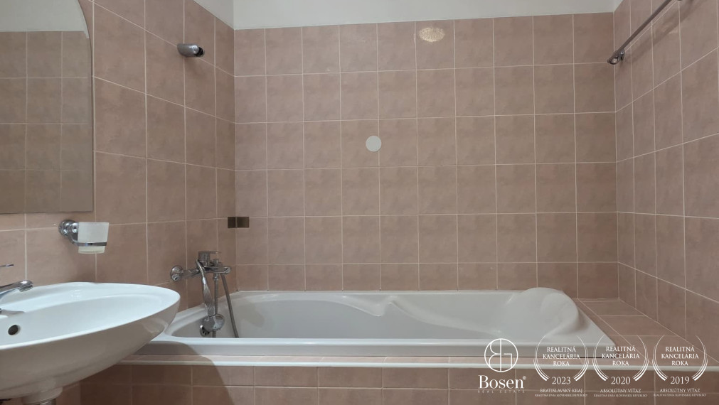 BOSEN | 2-izbový byt na prenájom Na hlinách, Trnava, 49 m2