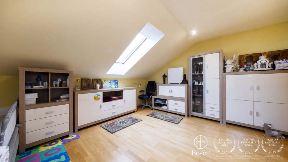 BOSEN | Nadštandardný 5i RD podľa Feng Shui, Turistická, Nitra - Zobor