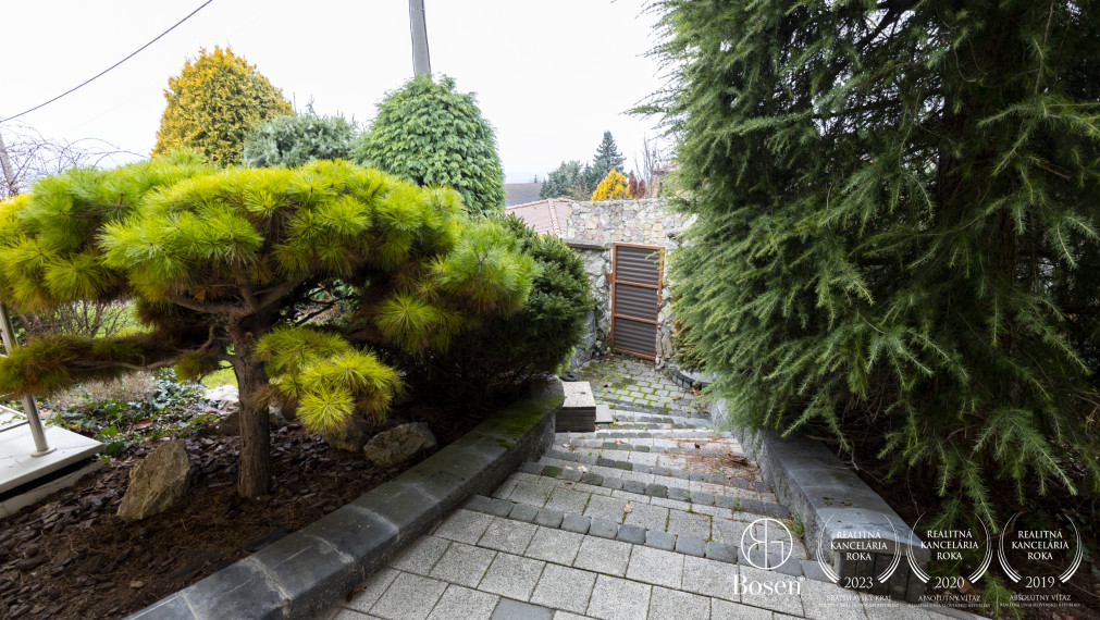 BOSEN | Nadštandardný 5i RD podľa Feng Shui, Turistická, Nitra - Zobor
