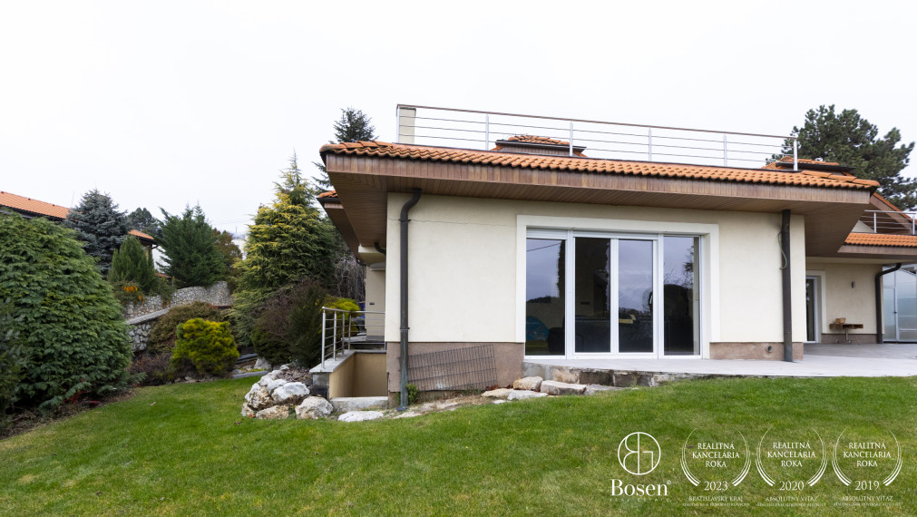 BOSEN | Nadštandardný 5i RD podľa Feng Shui, Turistická, Nitra - Zobor