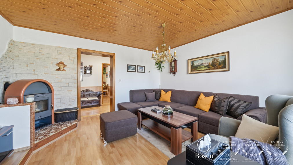 BOSEN | 7 izbový rodinný dom na pozemku 4 099 m², Kopčany