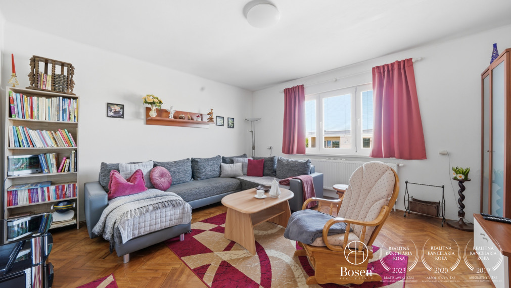 BOSEN | 7 izbový rodinný dom na pozemku 4 099 m², Kopčany