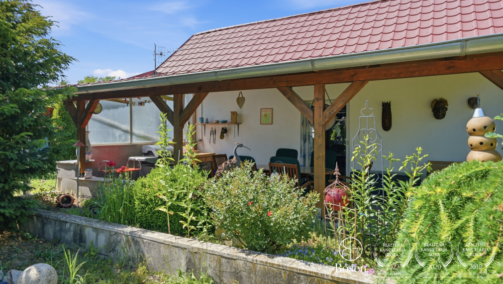 BOSEN | 7 izbový rodinný dom na pozemku 4 099 m², Kopčany
