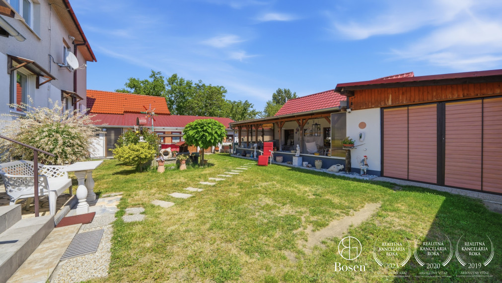 BOSEN | 7 izbový rodinný dom na pozemku 4 099 m², Kopčany