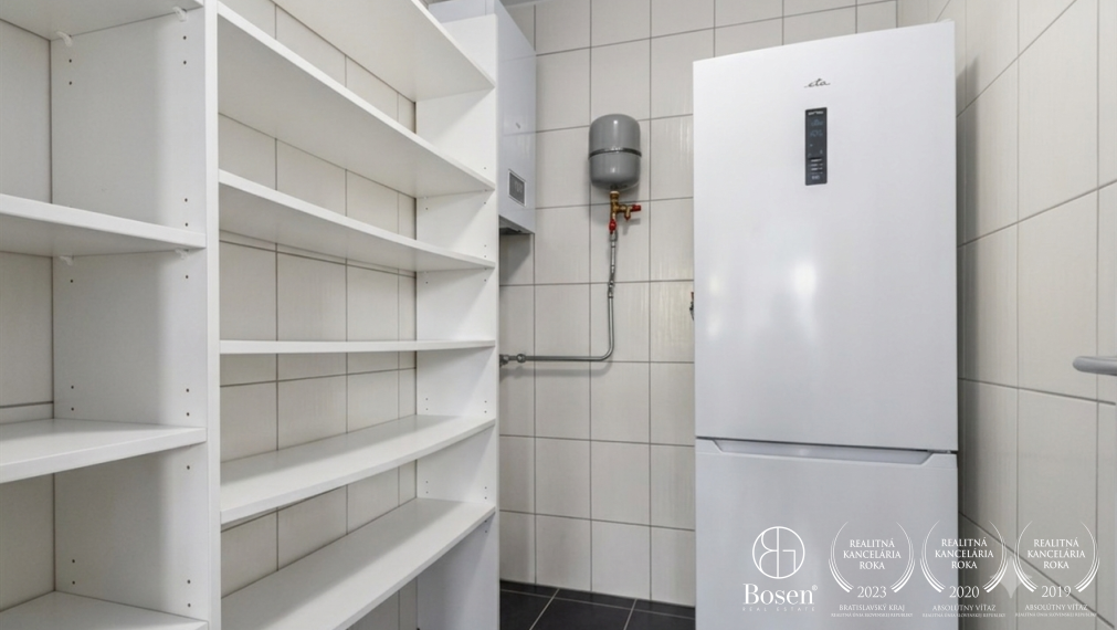 BOSEN | 4 izbový rodinný bungalov na čarovnom mieste