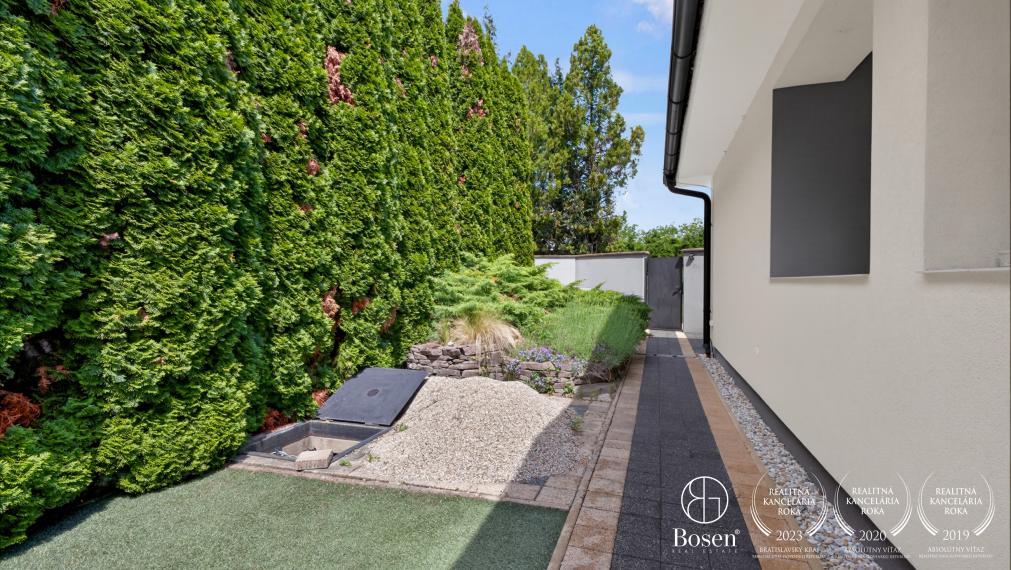 BOSEN | 4 izbový rodinný bungalov na čarovnom mieste