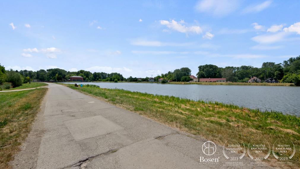BOSEN | 4 izbový rodinný bungalov na čarovnom mieste