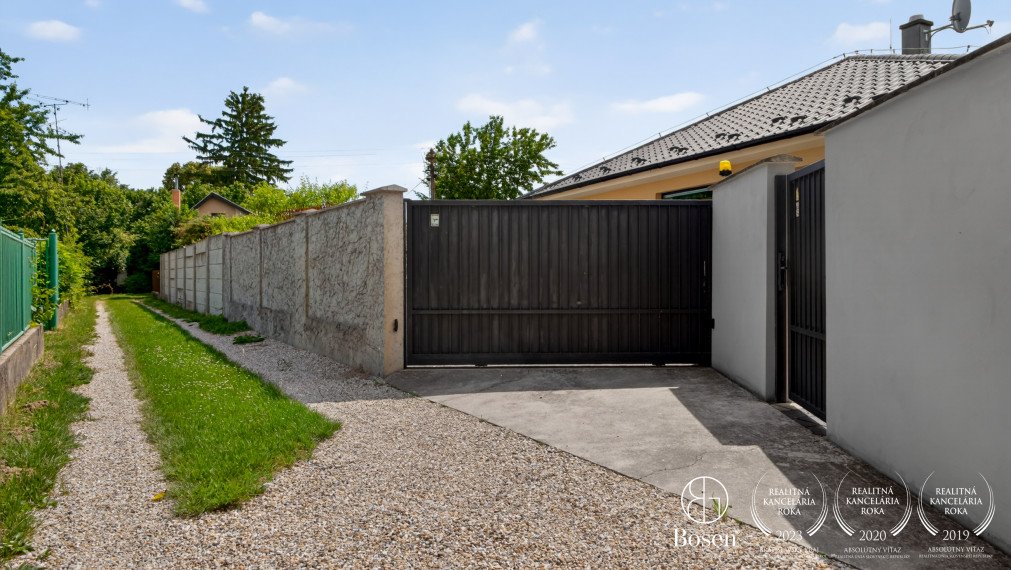 BOSEN | 4 izbový rodinný bungalov na čarovnom mieste