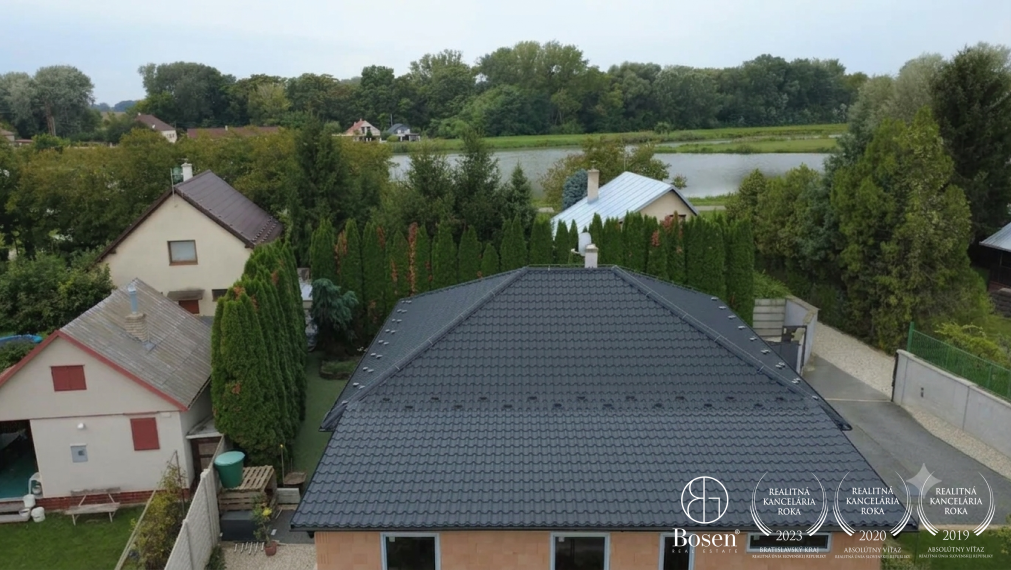 BOSEN | 4 izbový rodinný bungalov na čarovnom mieste